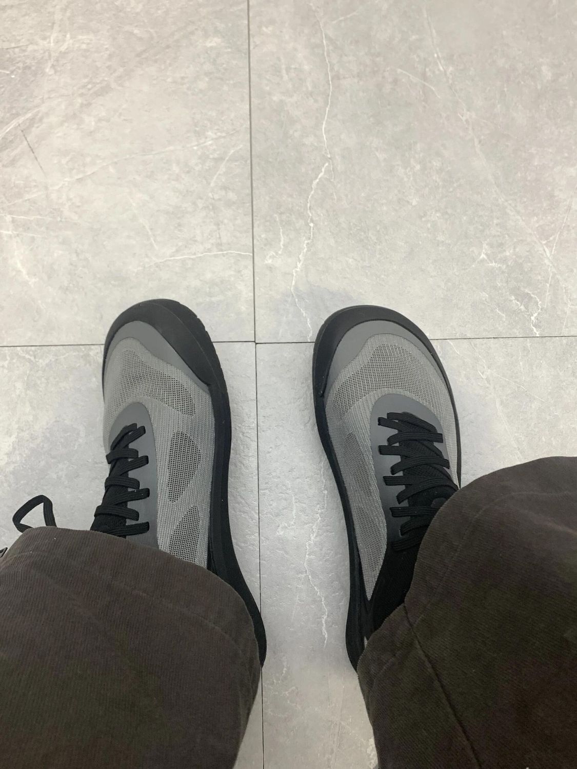 2026 New Versatile Lightweight Trendy Men's Barefoot Outdoor Hiking Soft Sole Breathable Non-Slip Casual Shoes_vogvips.com