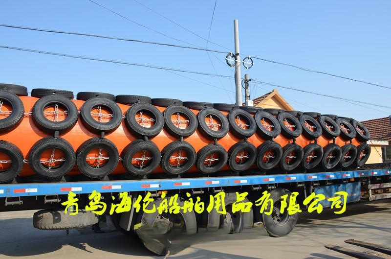 大桥防护漂浮式护栏 防护碰垫 码头/桥墩防护聚氨酯碰垫