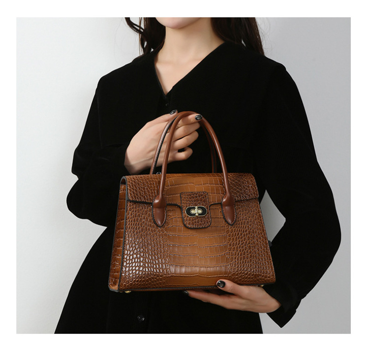 1325g Weight Polyester Lining Material Sewing Thread Fashion Element Zipper Closure Type Double Handle , Sling Strap Strap Type Crossbody Bag Bags Type Casual, Business, Daily Occasion Pu Leather Material Crocodile Pattern All Seasons Season Women's Gender Elegant Style Square Shape Women's Pu Leather Crocodile Elegant Sewing Thread Square Zipper Crossbody Bag 15