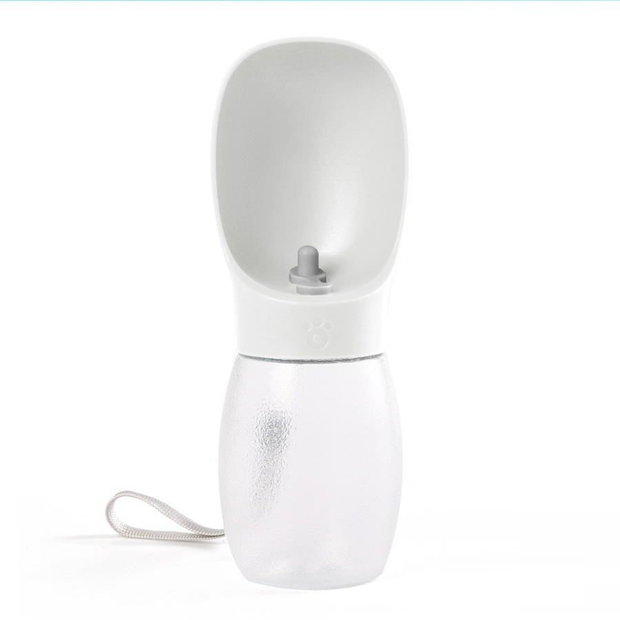 Taza de agua para mascotas transfronteriza Taza para perros Beber agua al aire libre Alimentación Botella de agua portátil de gran capacidad Botella de agua Productos para mascotas