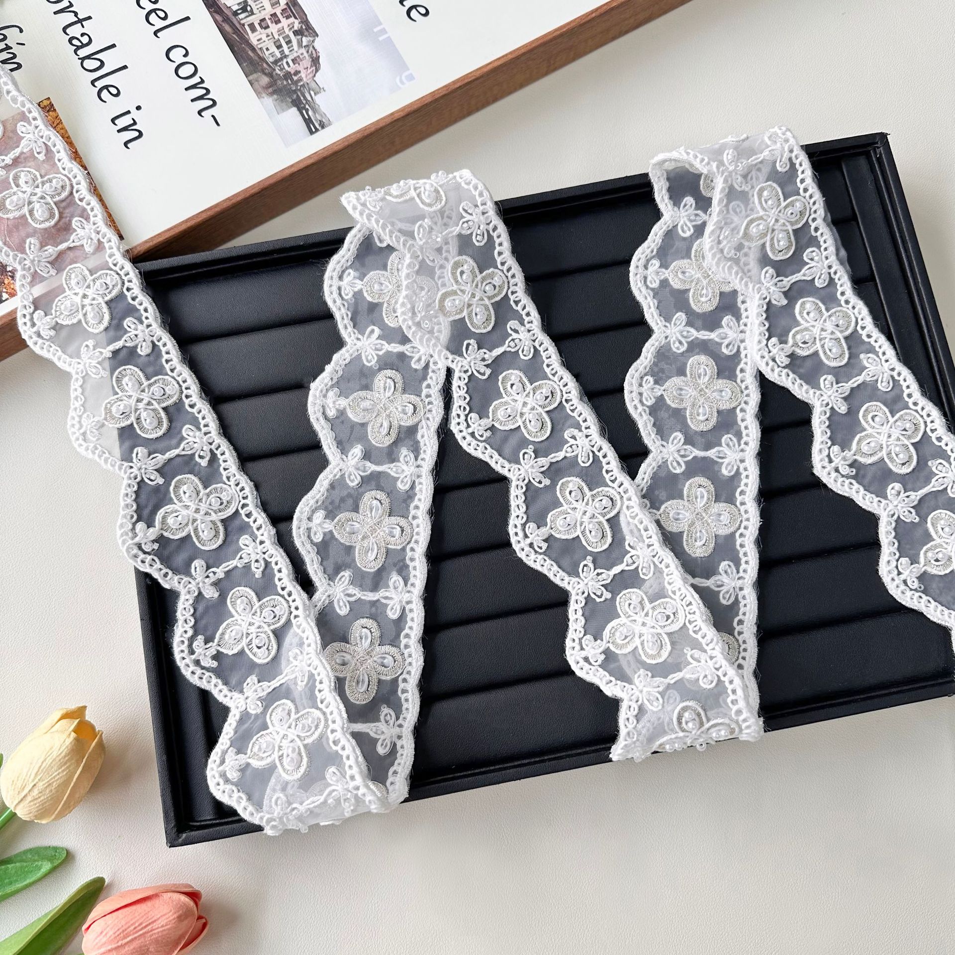 encaje de alta calidad patrón rico prendas de vestir accesorios cortinas para el hogar decoración preferida al por mayor en stock image 1