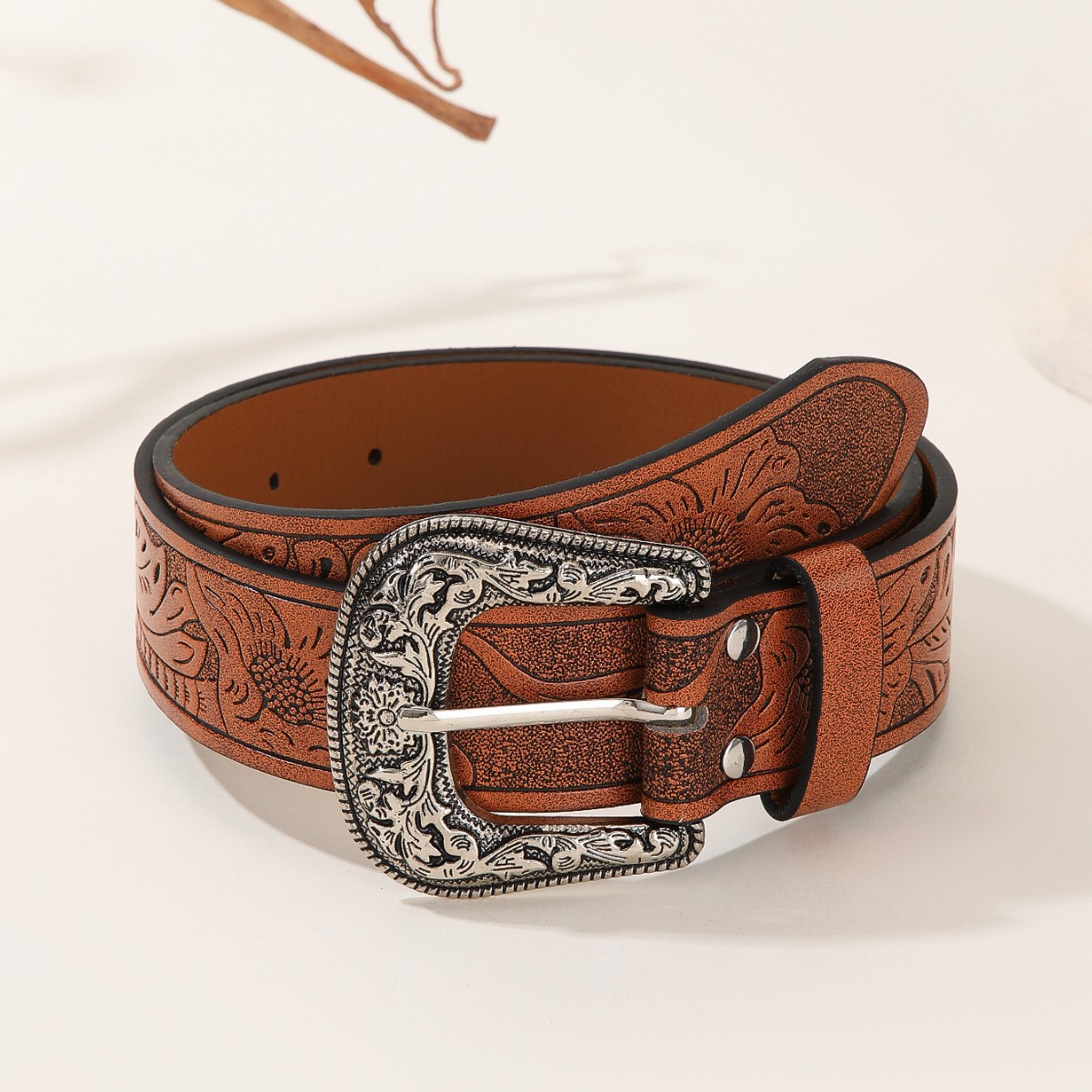 Brown buckle