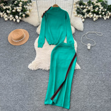 高级感套装女秋冬时髦金属扣高领套头长袖毛衣高腰开叉包臀半身裙