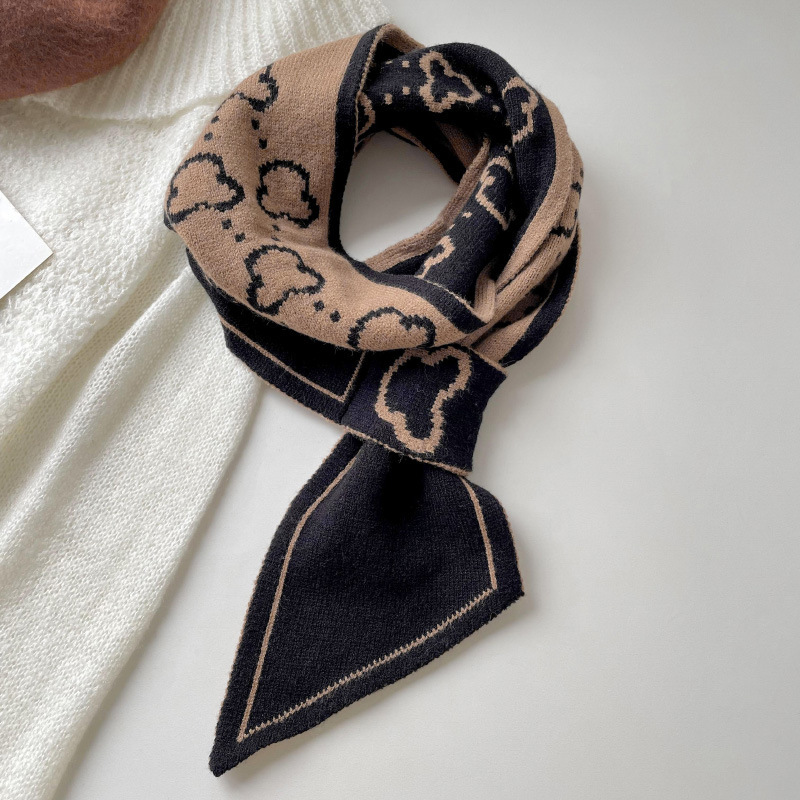 Nuevo tipo de bufandas cruzadas coreanas de otoño y invierno de ajedrez de punto de cuadros perezosos perforación bufandas de cuello