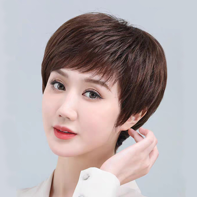 Fully Hand-Woven Short Wig Made of Real Hair, Natural and Fluffy Style for Middle-Aged and Elderly Women, Texture Wig to Cover Gray Hair