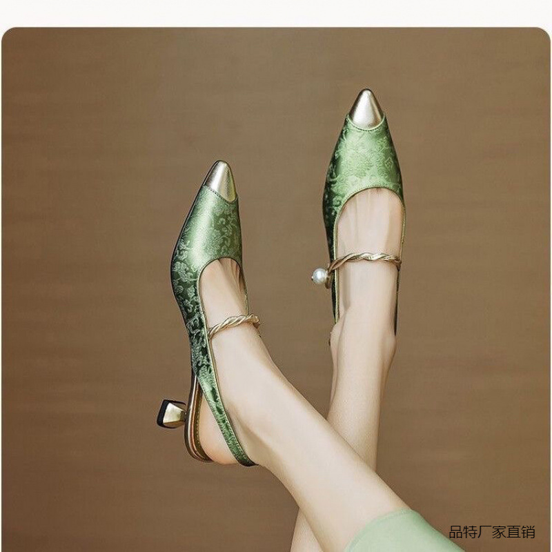 2025 Summer New Style New Chinese Style Shoes Comfortable Pointed Toe Toe Sandals Women's Stiletto High Heels Product