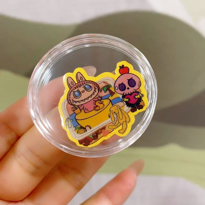 ラブブ labubu 携帯電話ステッカー 2mg 漫画かわいい新年幸運の色金フレーク水貝 999 純金卸売|undefined