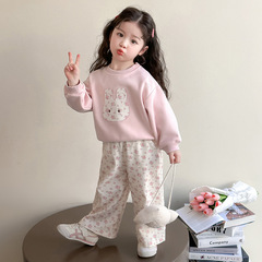 女の子の子供の花のセット春秋の女性の赤ちゃんの韓国版のガードルの春の服の子供の女の子のストレートなズボンの2つのセット