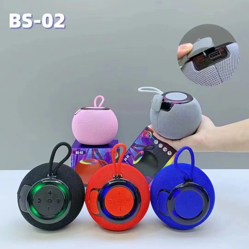 外国貿易の新型のBS-02のブルートゥースの音響の屋外のまぶしい色の明かりの無線はサブウーファの携帯用カードのスピーカーを持ちます。|undefined
