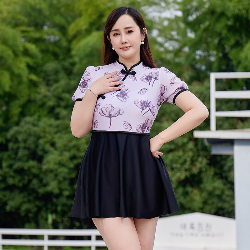 泳衣女士泡温泉2025年新款高级感遮肉显瘦连体裙式度假拍照游泳衣