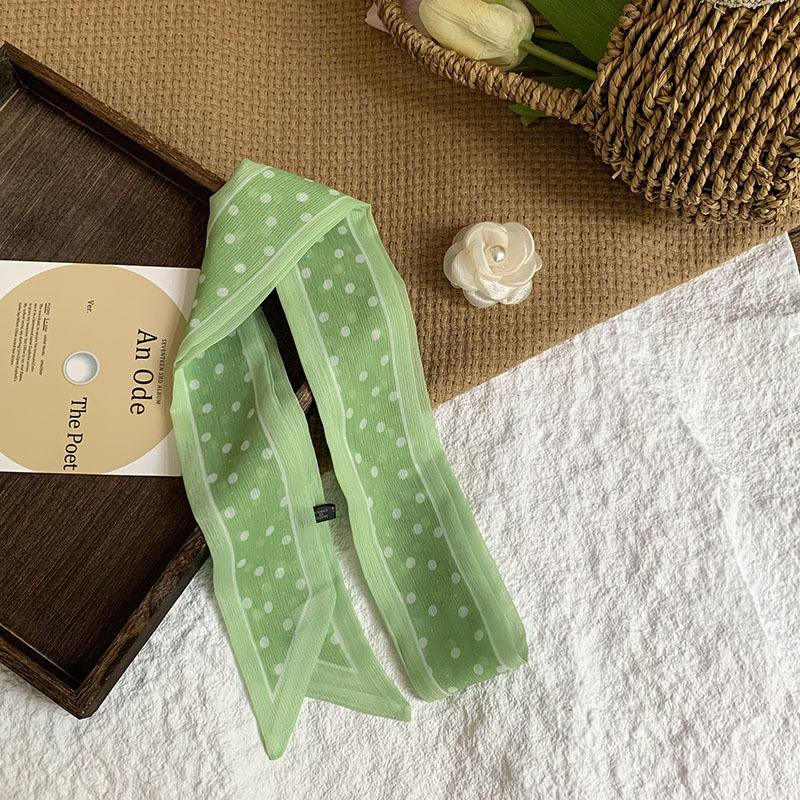 Bufanda de seda, bufanda pequeña de moda de alta gama, flor de todo fósforo, clip tridimensional, decoración de flores, serpentín, diadema