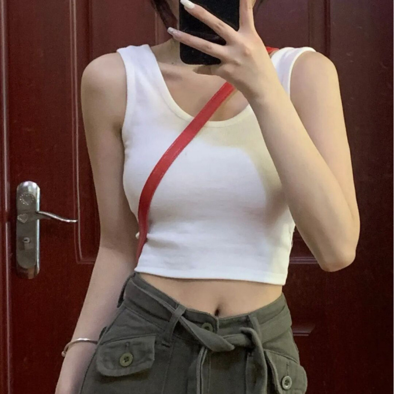 White Small Vest Suit with Sleeveless Camisole for Women, Summer Outerwear, Trendy Ins-Style Cropped Crop Top White Small Vest Suit with Sleeveless Camisole for Women, Summer Outerwear, Trendy Ins-Style Cropped Crop Top