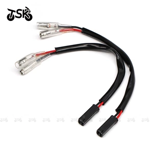 SUZUKI motosiklet dönmə siqnalı adapter fişi üçün uyğundur