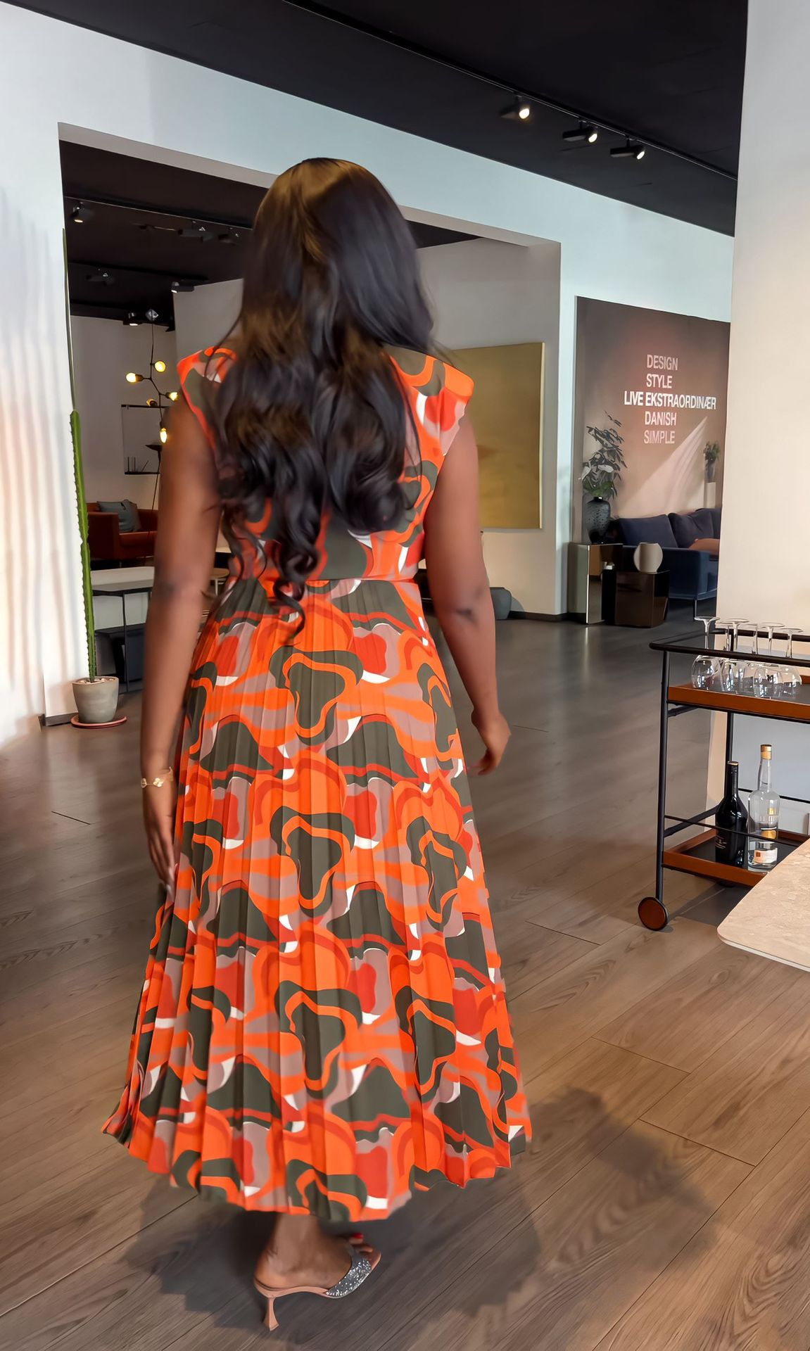 V Neck Sleeveless Padded Shoulder Casual Printed Office All Matching Pleated Waist Dress