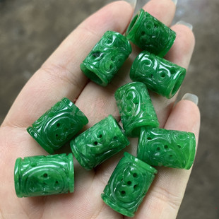 Hollow carved bucket beads embossed Jade Road Road Tong accessory accessories beads Cuiyu dry green money road Tongsanzhuzhuo