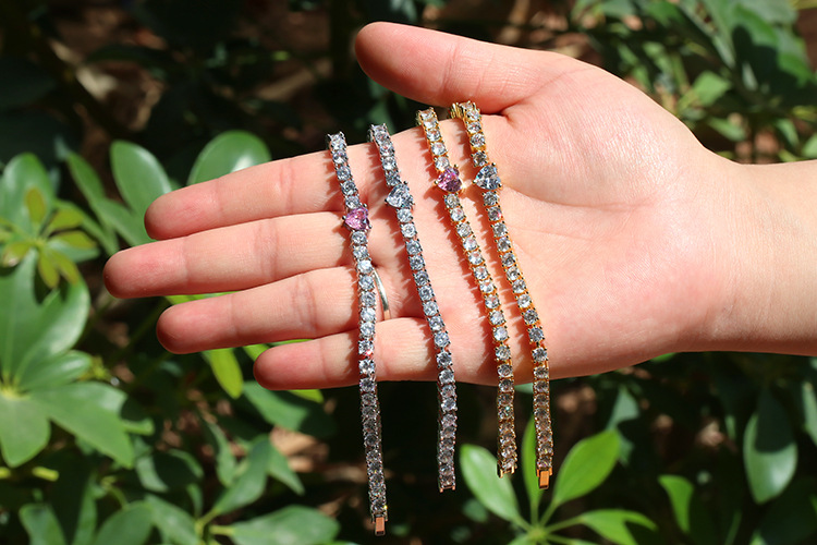 Copper Material Geometric Pattern New Geometric Heart Zircon Single Row Diamond Copper Bracelet