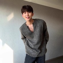 灰色马海毛v领毛衣男秋冬季慵懒风韩系穿搭针织衫痞帅高级感外套
