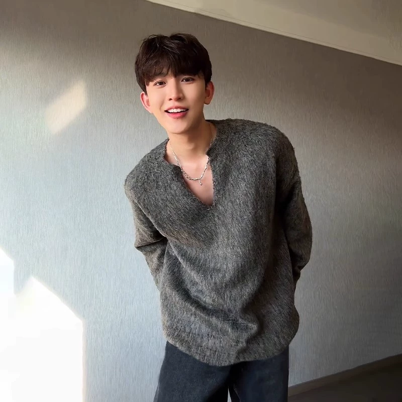 Серый мохер свитер с v-образным вырезом мужской осенью и зимой ленивый ветер