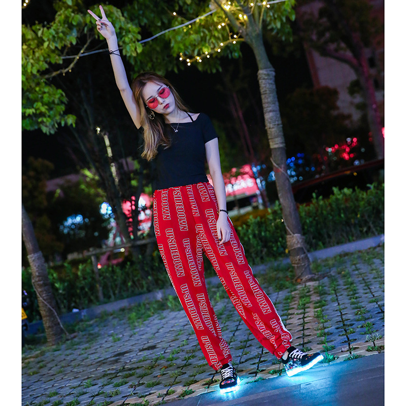 USB-Lade-LED-Leuchtschuhsohlen für Erwachsene mit Lichtern, bunte Beleuchtungsschuhe, lässige Geister-Wanderschuhe_voghion.com