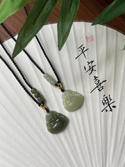 Heavenly Jade Big Belly Buddha Necklace Maitreya Buddha Pendant Hand-woven Jade Laughing Buddha Lockchain for Women as a Gift