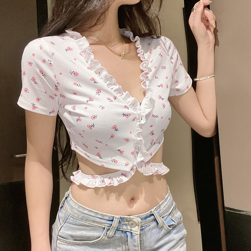 camiseta floral de verano de manga corta con cuello en V y tiras umbilicales expuestas NSGWY117505