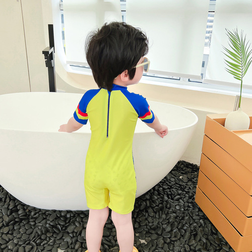 Children's swimsuit, boy's swimsuit, small and medium-sized children's hot spring short-sleeved sunscreen one-piece suit wholesale baby cartoon swimsuit