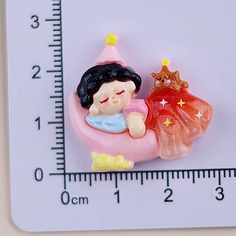 小卡卡通温蒂睡姿女孩树脂配件奶油胶diy发饰发坠手机壳冰箱材料|undefined