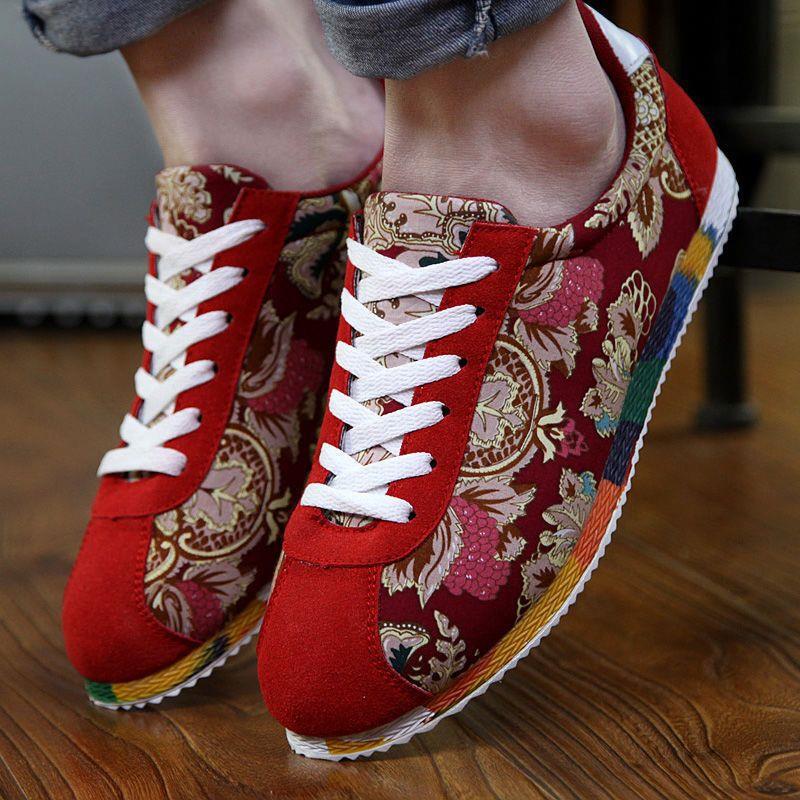 Spring New Breathable Casual Sports Running Forrest Gump Shoes Men's Red Canvas Personalized Ethnic Style Sneakers Men's Trend Spring New Breathable Casual Sports Running Forrest Gump Shoes Men's Red Canvas Personalized Ethnic Style Sneakers Men's Trend