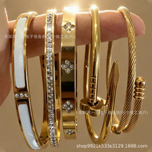 �羳�r�з�ˮ����ɫ���P䓝M��������������C��ɯB���Ʒ