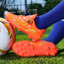 跨境足球鞋新款旋转纽扣儿童足球鞋tf碎钉人造坪AG钉儿童训练鞋子