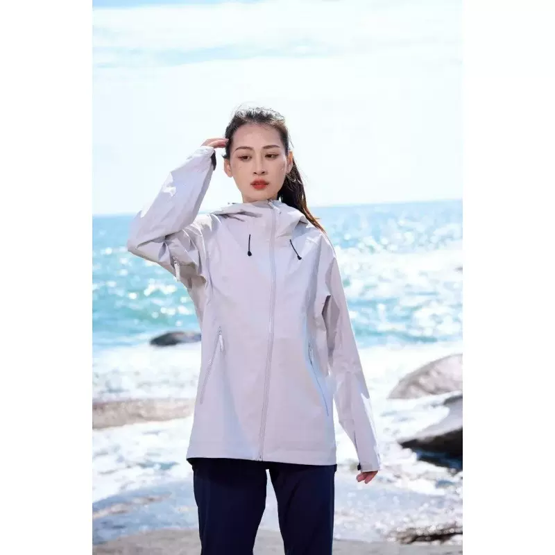 冲锋衣女情侣款10K防水透气YKK全压胶硬壳登山服厂家