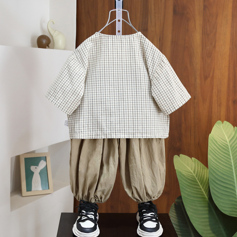 7239 Camisas falsas de dos piezas para niños de verano Pantalones cortos de herramientas para niños 2025 nuevo traje de verano para bebés de moda de manga corta