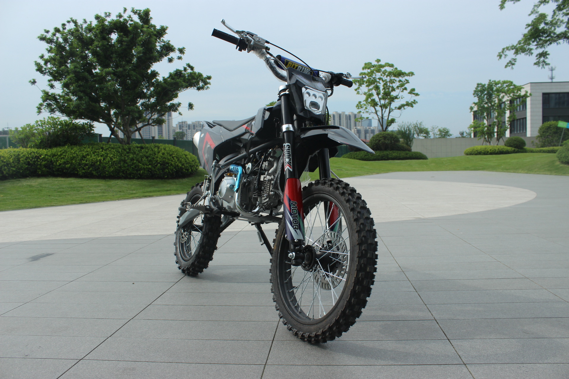 Brand New Off-Road Motorcycle, Mountain Dirt Bike with Reinforced Frame, Professional Motorcycle, 125Cc All-Terrain Motorcycle