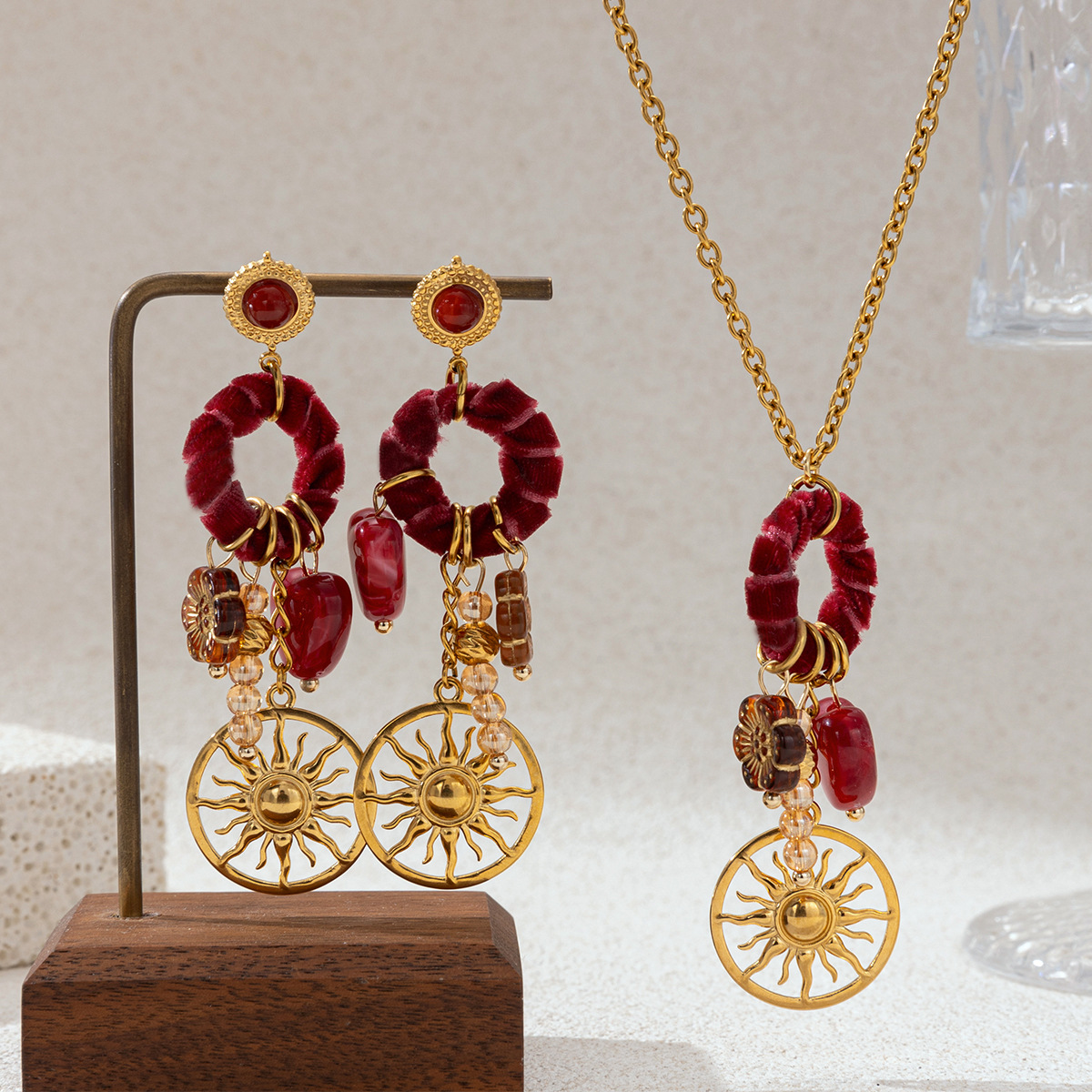 TENA estilo europeo y americano acero inoxidable colgante solar collar pendientes conjunto de joyería para mujeres no desvanecerse versátil acero de titanio