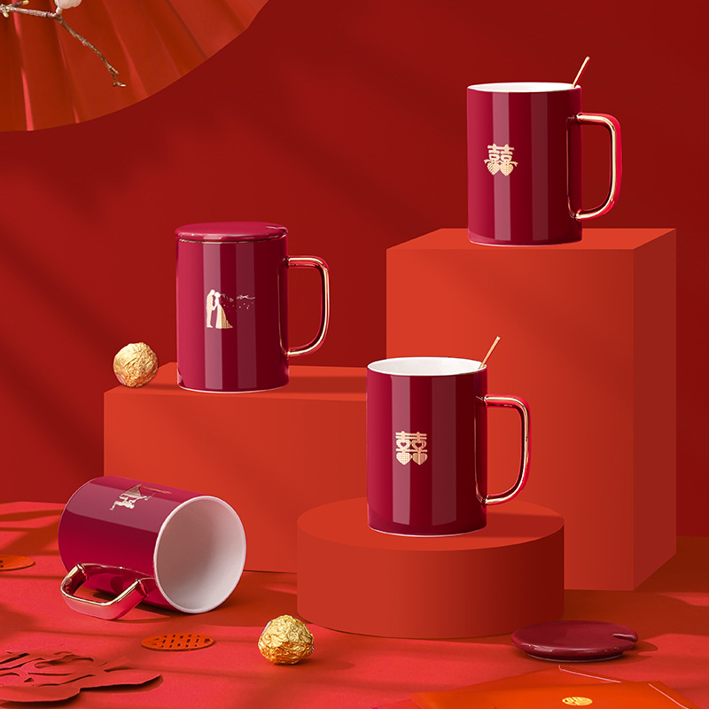 Factory-wholesale exquisite wedding gifts: elegant ceramic mugs, couple's matching cups, and premium gift boxes for newlyweds and wedding favors