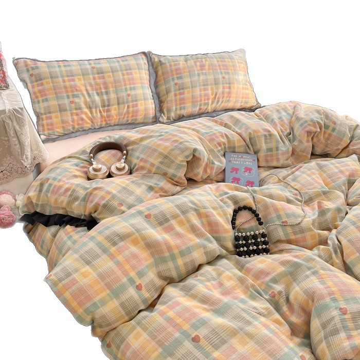 Una clase de madres y bebés de algodón de encaje de cuatro piezas suites pequeños algodón fresco de doble hilo dormitorio de estudiantes de tres piezas de ropa de cama
