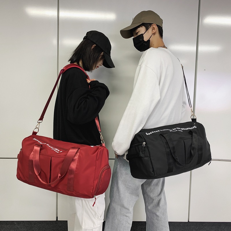 Handheld travel bag wet and dry separation for yoga for swimming