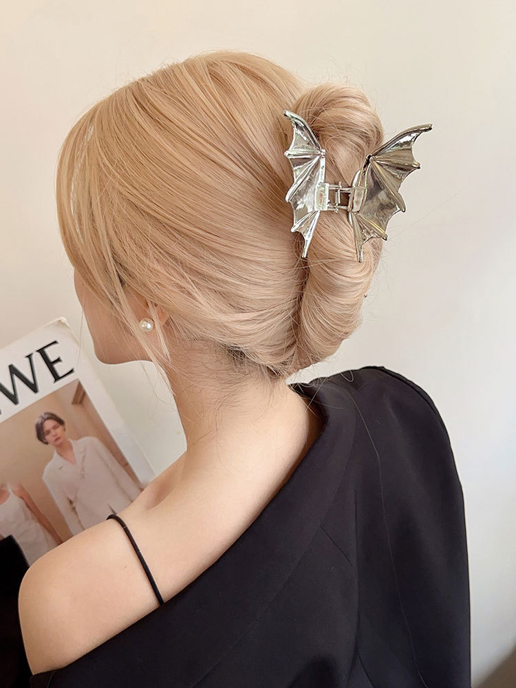 70g Weight Hair Claws Hair Accessories Type 1 Piece Quantity Holiday, Festival Occasion Alloy Material Halloween Festival Bat Pattern Women's Gender Simple Style, Classic Style Style Halloween Simple Style Classic Style Women's Bat Alloy Hair Claws 1