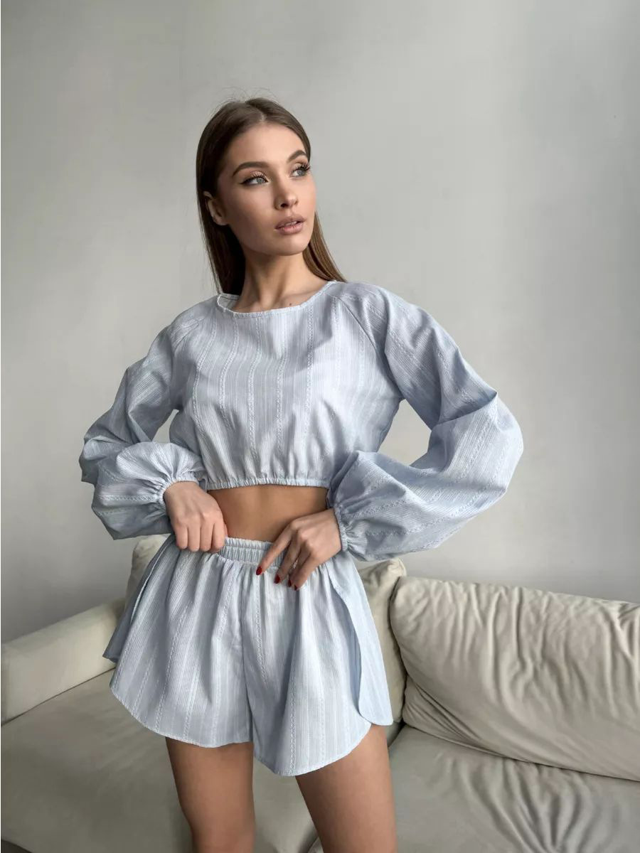Pijamas rusos transfronterizos europeos y americanos, top corto de manga larga, pantalones cortos con aberturas, traje de dos piezas, casual en casa, mujeres