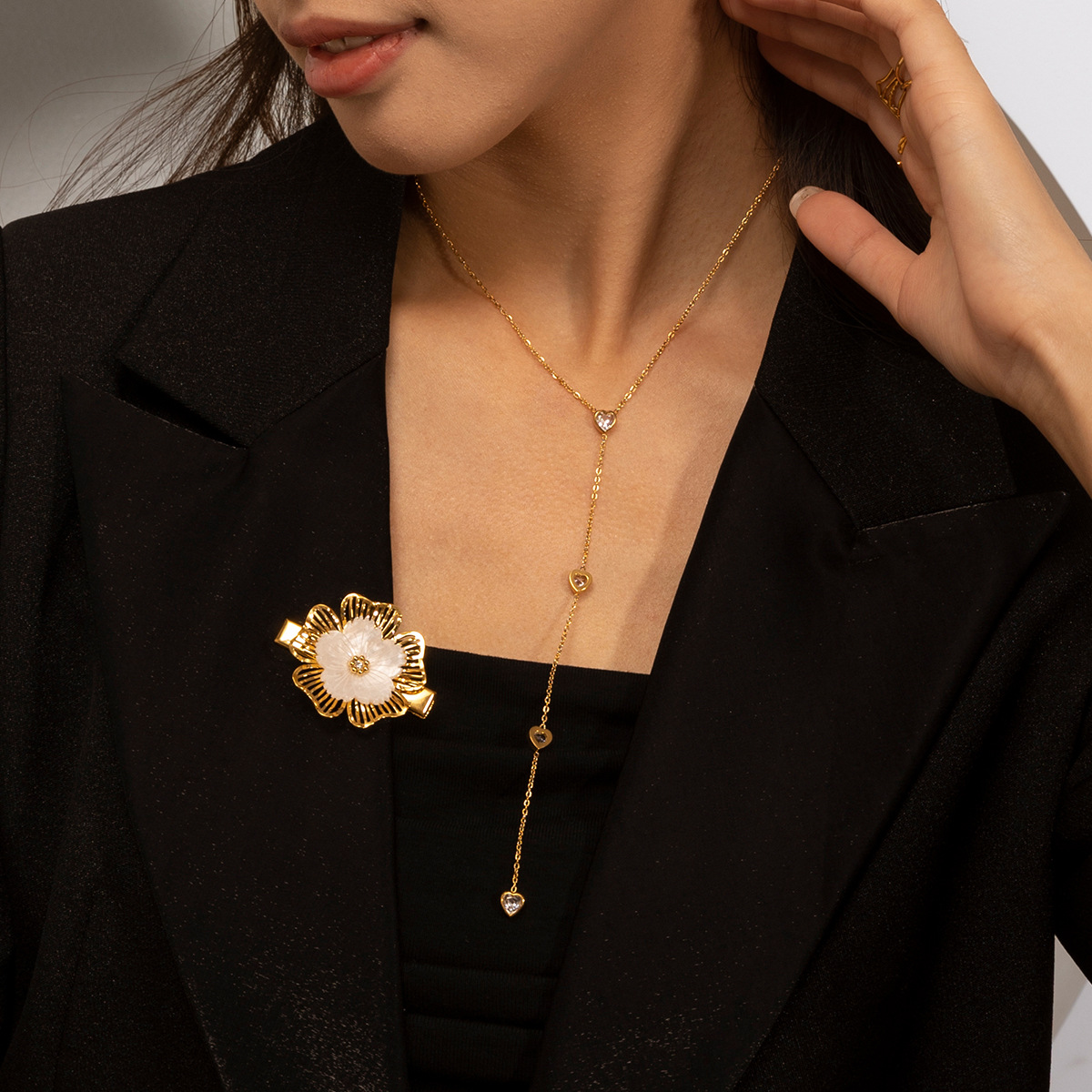 Tina Europa y los Estados Unidos collar de acero inoxidable para mujeres no se desvanece amor zircon bordilla cadena de clavícula no se desvanece venta caliente transfronteriza