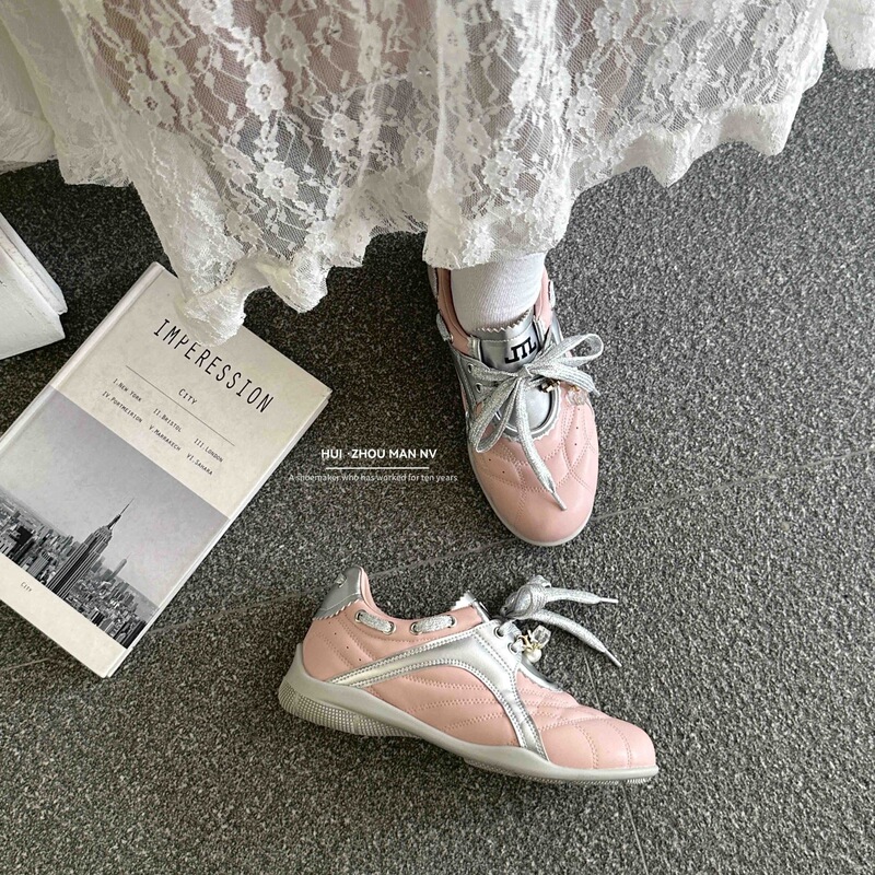 Thick-Soled Height-Increasing Moral Training Shoes for Women 2025 New Versatile Pearl Lace-Up Casual Sports Shoes Color-Blocked Forrest Gump Shoes Sneakers