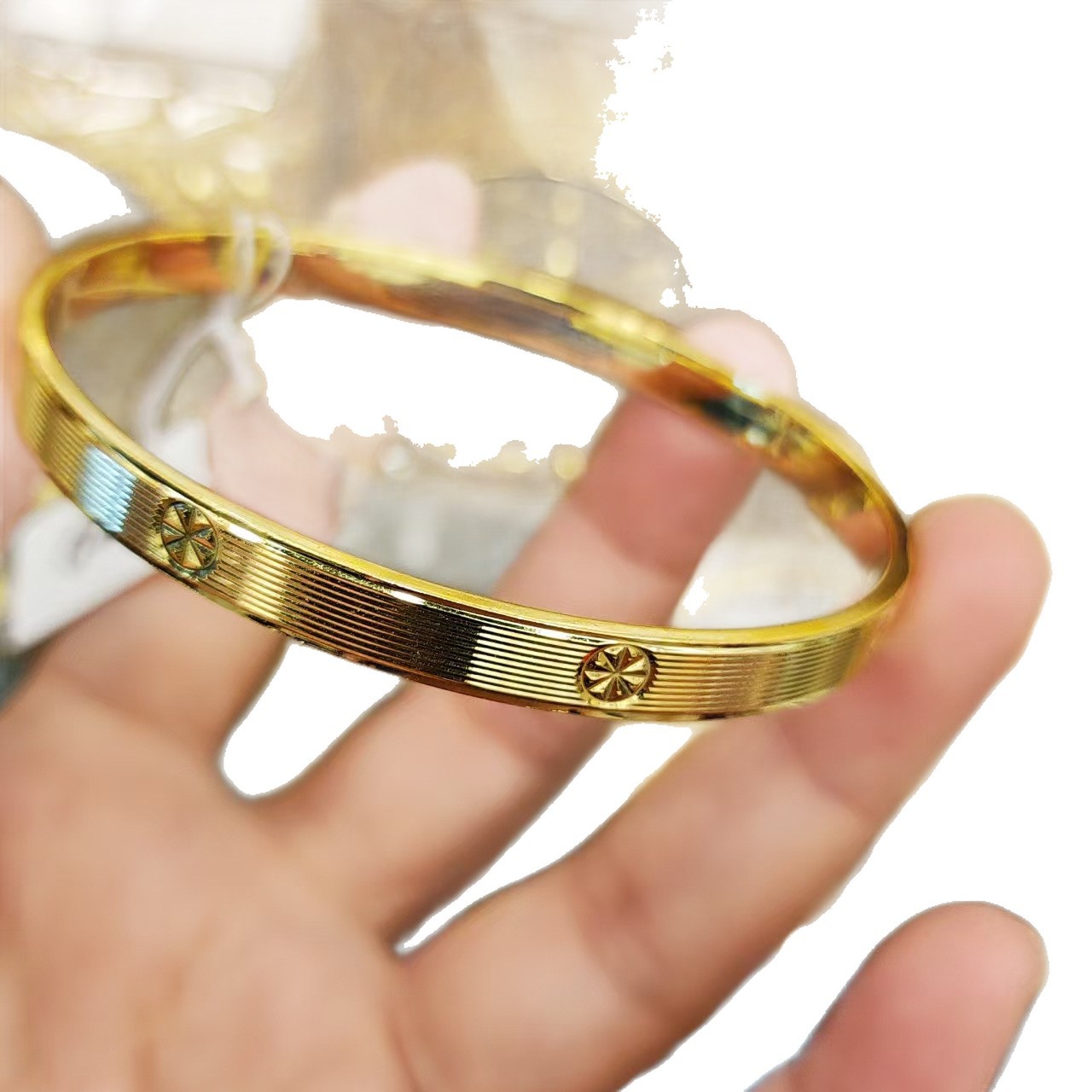 Brazaletes transfronterizos de cobre abierto imitación de oro chapado en 24 quilates de moda europea y americana joyería nigeriana joyería de oro de arena