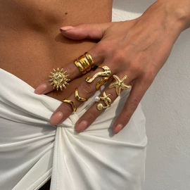 项链;手镯;手链