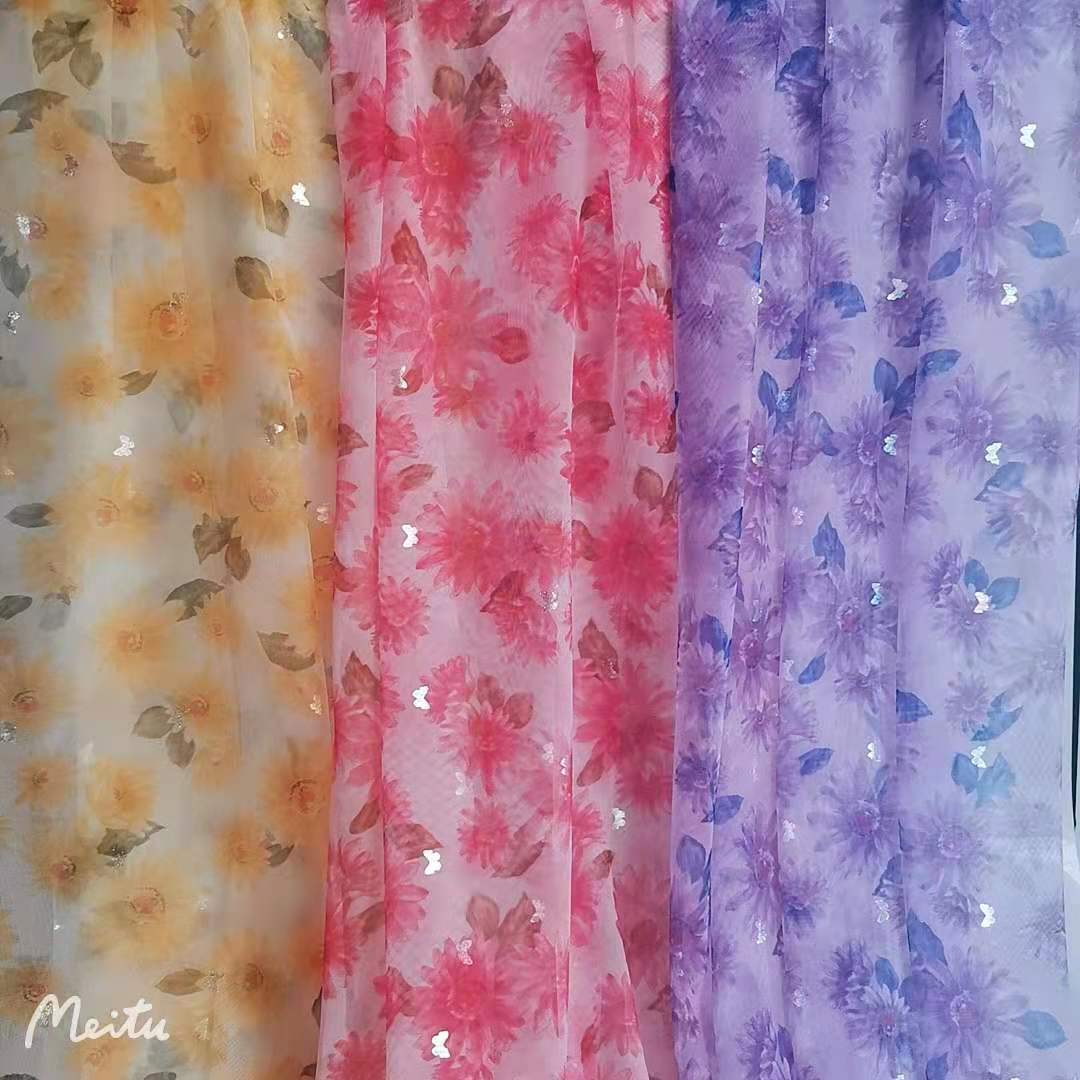 新品现货~涤纶无弹复丝网大菊花印花小蝴蝶幻彩烫金 仙美网纱面料