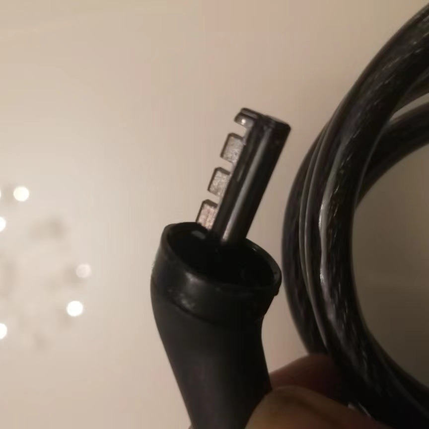 Candado de combinación de 4 dígitos para bicicleta o scooter, con cable de acero image 5