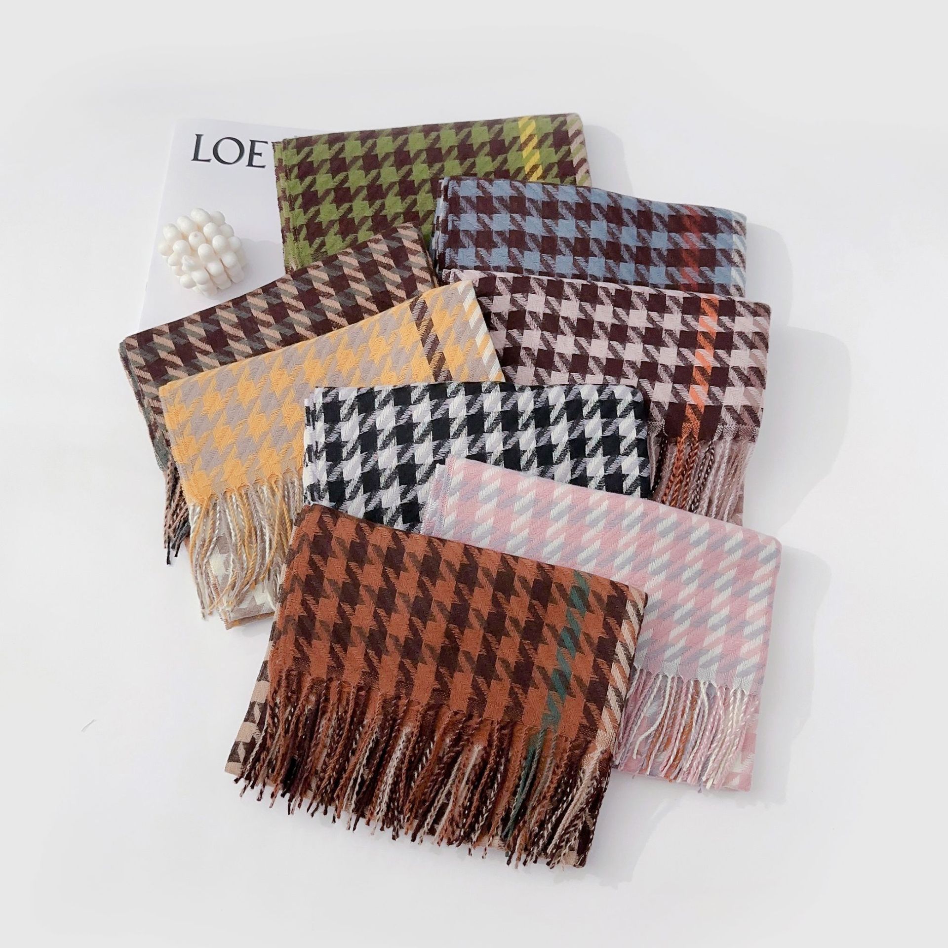 Colores contrastantes bufandas de cuadrillas de pájaros mujeres otoño y invierno imitación de cashmere coreana versátil estudiantes gruesos collar calentamiento velo sopa image 5