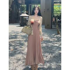 温柔风氛围感显瘦两件连衣裙女早秋纯欲修身短款长袖开衫长裙套装