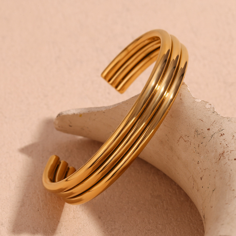 1 Piece Quantity PVD Coated Real Gold Plated 18K Gold Solid Color 304 Stainless Steel Hip-Hop Waterproof Non Tarnish 304 Stainless Steel Bangle