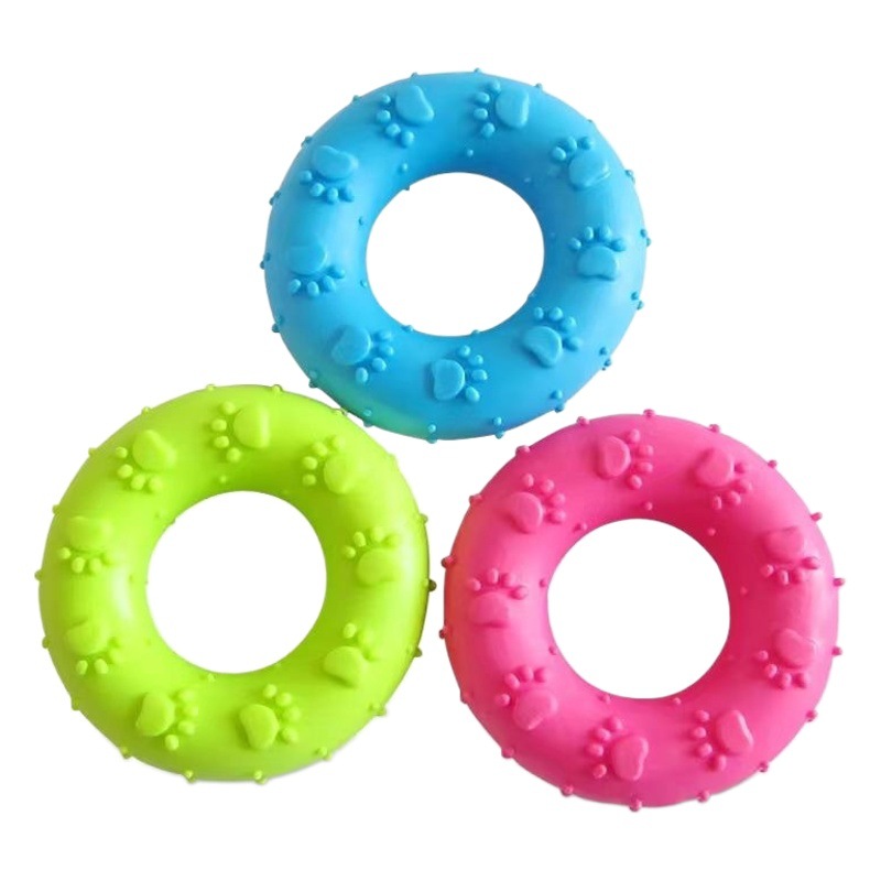 Juguetes para perros TPR huellas de pies burbujas donuts círculos de dientes de molienda para perros limpiadores de dientes juguetes resistentes a la mordida para mascotas al por mayor