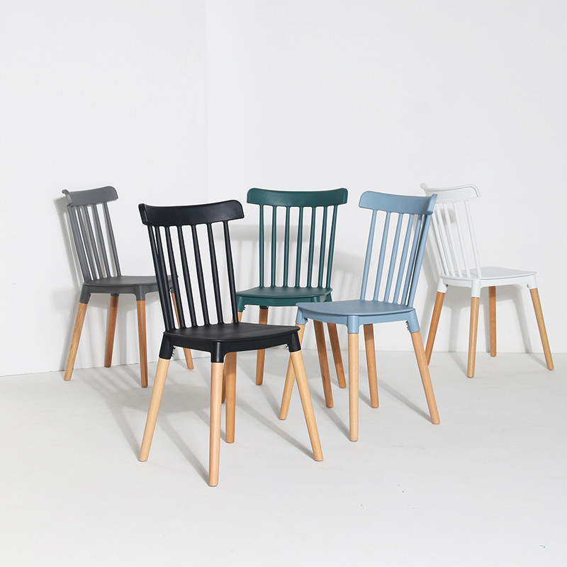 Factory Wholesale Modern Simple Casual Negotiation Chair Hotel Milk Tea Shop Makeup Wooden Chair Nordic Plastic PP Dining Chair